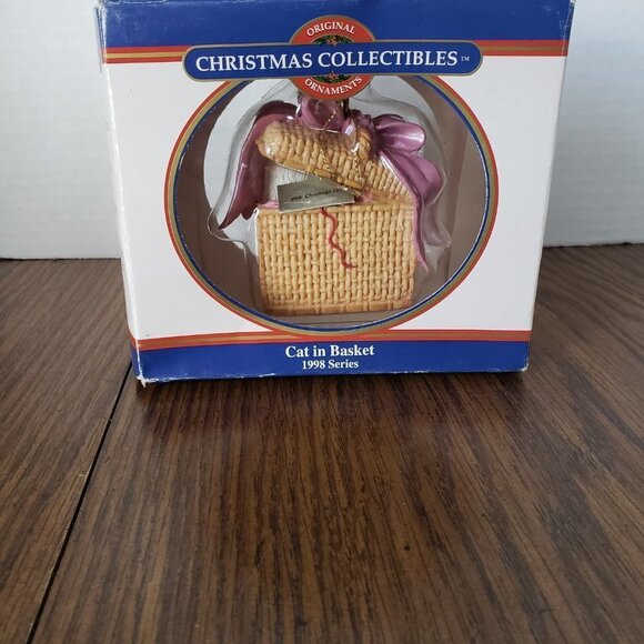 Vintage Daytons Christmas Collectibles 1998 Cat In Basket MIB - Picture 4 of 6